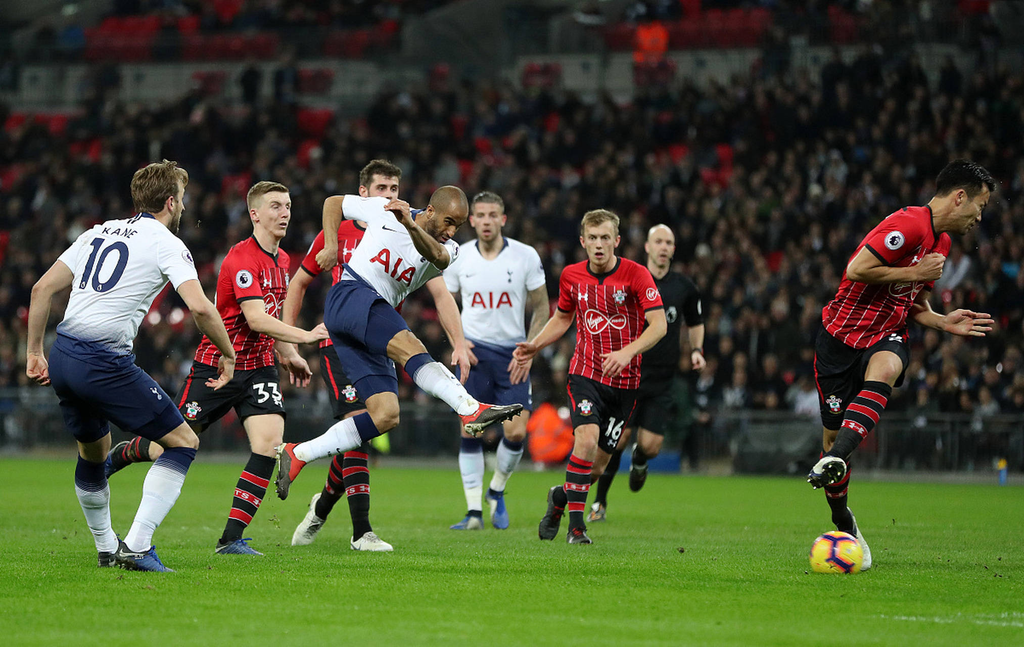 远藤航的领 远藤航的领