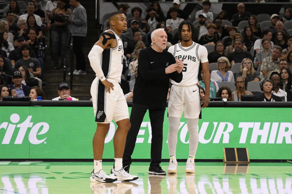 港口附近踢 港口附近踢