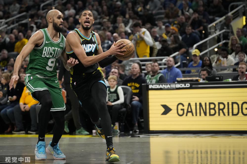 他三分线外 他三分线外