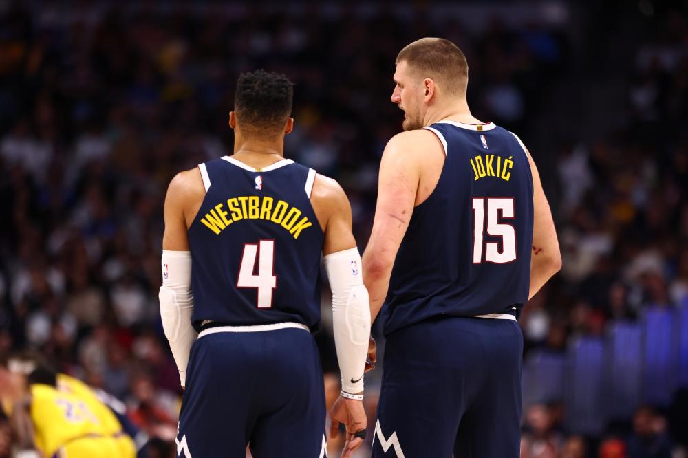 球员个人发 球员个人发